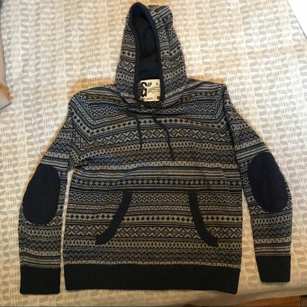 Gap wool men’s sweater hoodie. small.
